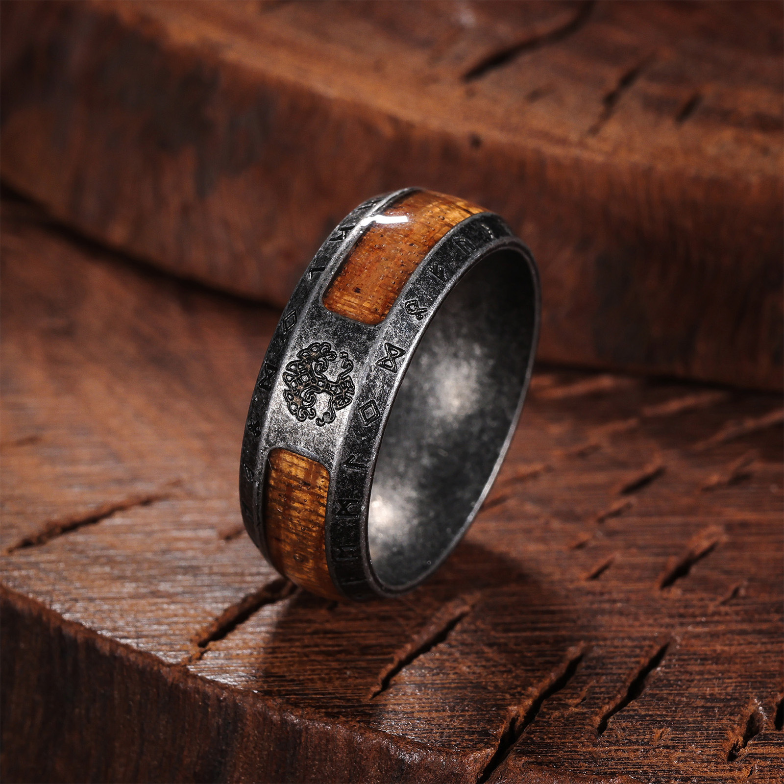 Vintage Black Tree of Life Amu - Vintage Fashion Stuff review and price