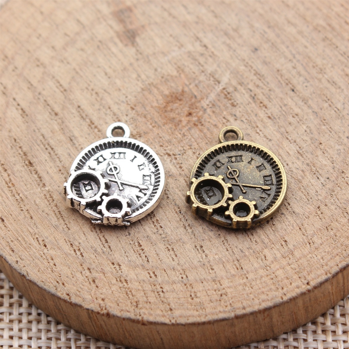 WYSIWYG 10pcs 16x14mm 2 Colors - Vintage Fashion Words review and price