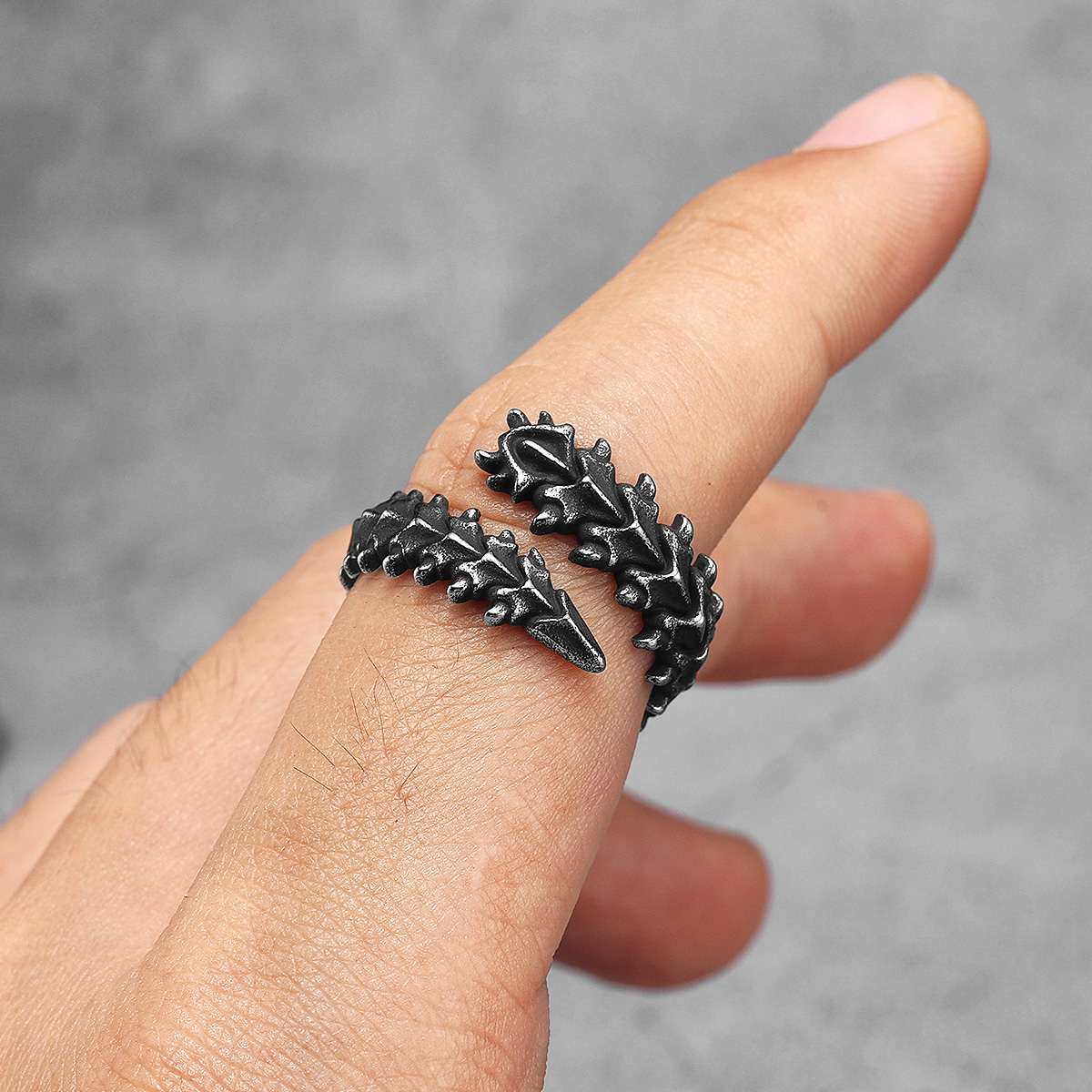 Eivil Dragon Spine Men Rings S - Vintage Fashion Stuff review and price