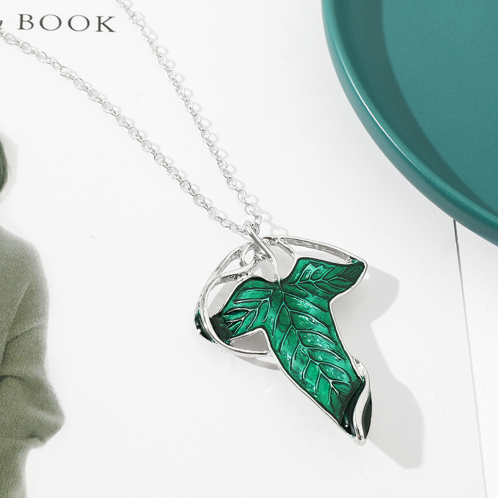Vintage Green Leaf Pendant Nec - Vintage Fashion Words review and price