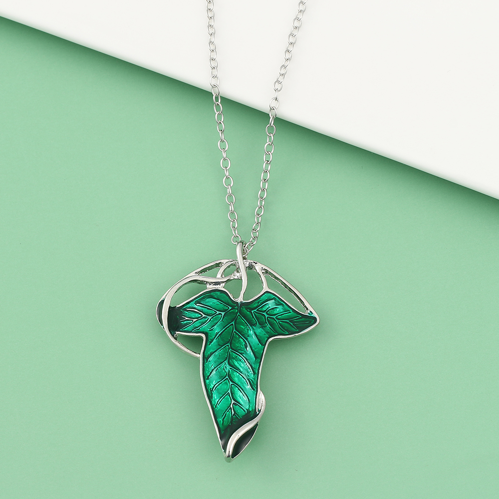 Vintage Green Leaf Pendant Nec - Vintage Fashion Words review and price