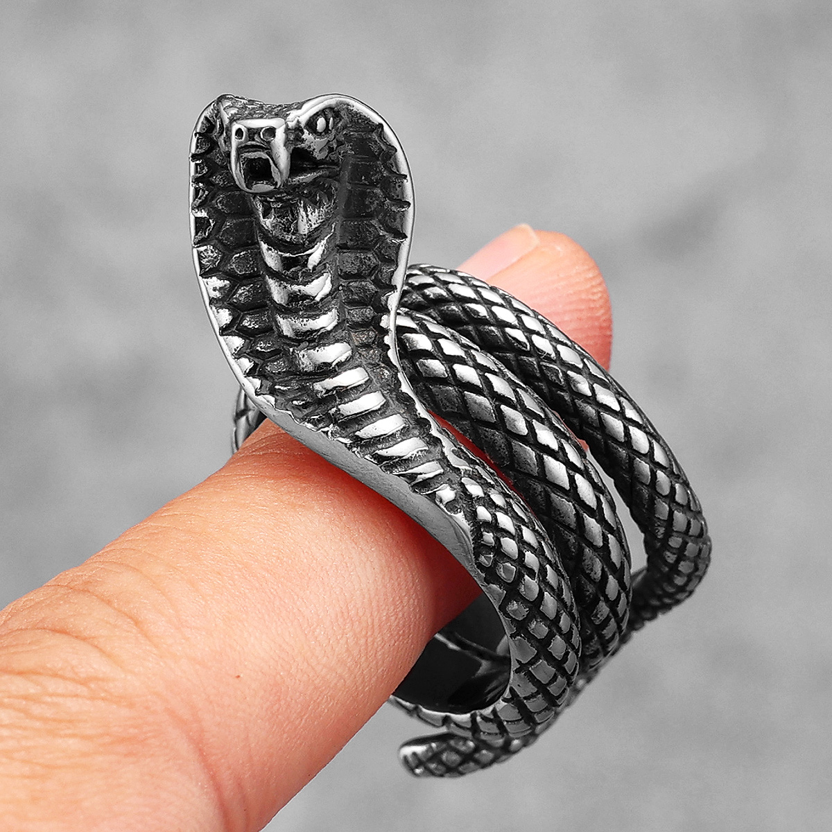 Snake Cobra Animal Men Rings S - Vintage Fashion Stuff review and price