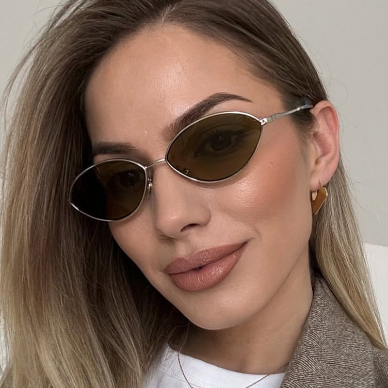 Retro Cat eye Woman Sunglasses - Vintage Fashion Streetwear review and price