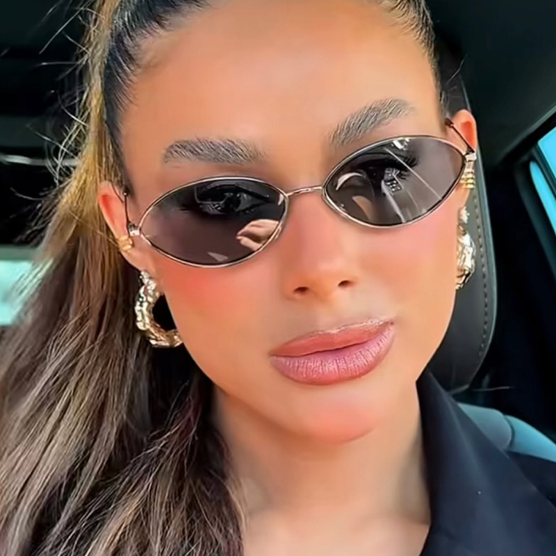 Retro Cat eye Woman Sunglasses - Vintage Fashion Streetwear review and price